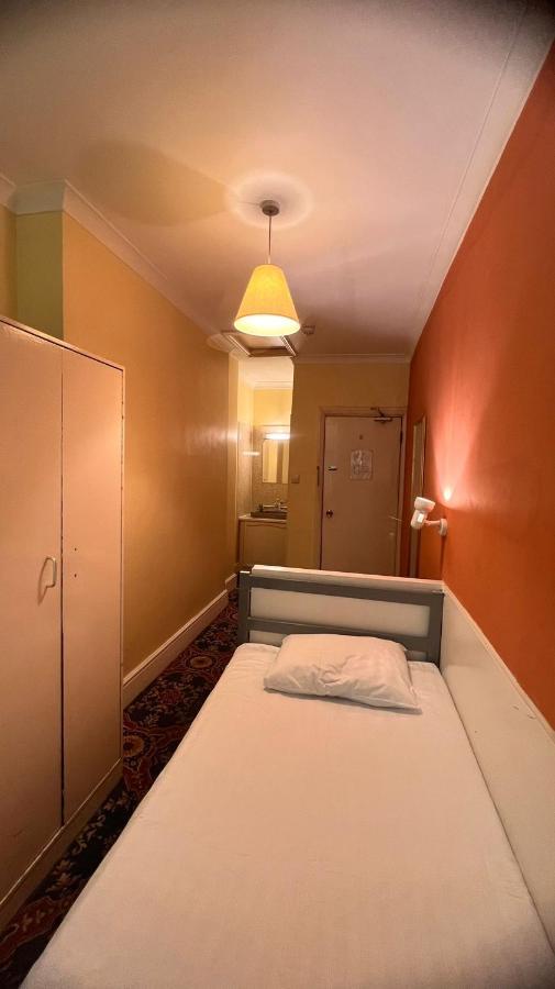 Gresham Hotel Bloomsbury Londra Exterior foto